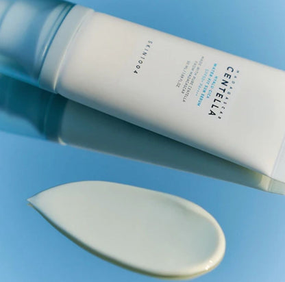 SKIN1004 – Madagascar Centella Hyalu-Cica Water-Fit Sun Serum 50ml | Protector solar hidratante, ligero y calmante SPF50+ PA++++