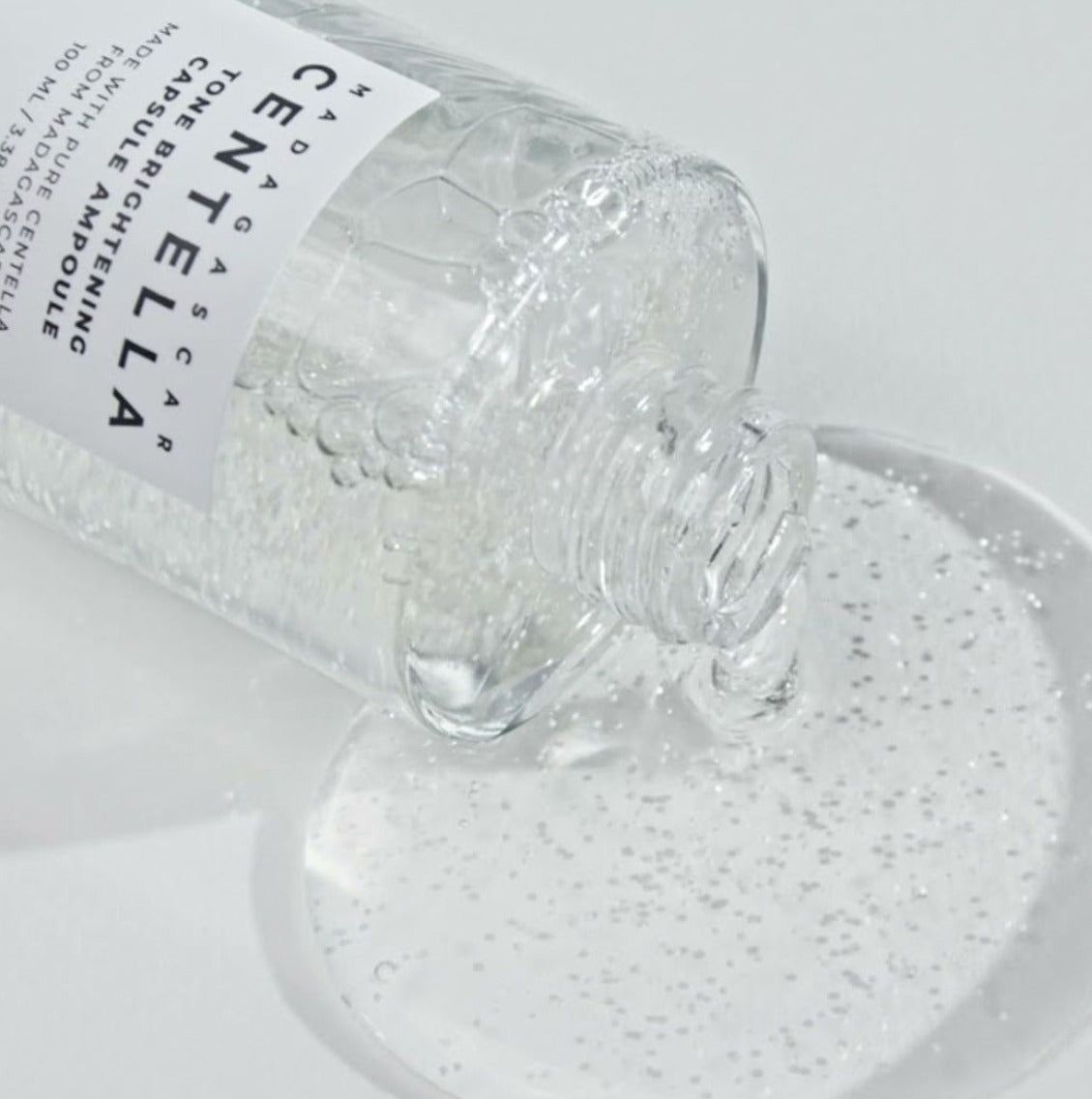 SKIN1004 – Madagascar Centella Tone Brightening Capsule Ampoule | Iluminador, antimanchas y calmante